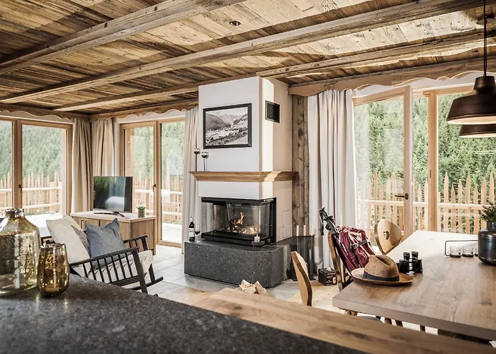 Farm Geislerhof - Private Chalet